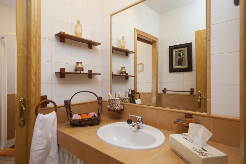 La Buenaventura Del Tietar Guest House Casavieja Bagian luar foto