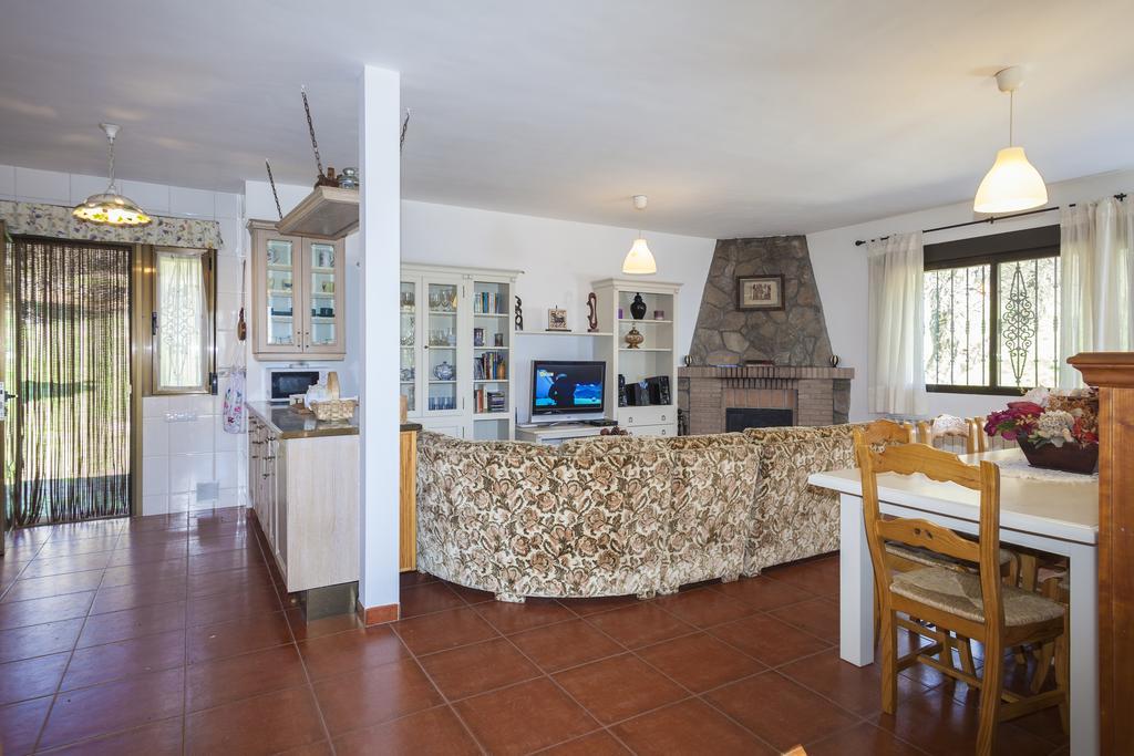 La Buenaventura Del Tietar Guest House Casavieja Bagian luar foto